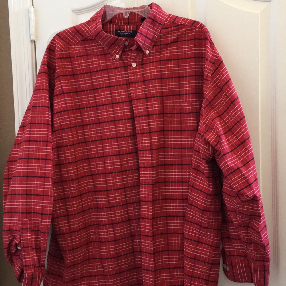 FINAL MARKDOWN Men’s roundtree and Yorke shirt 2x
